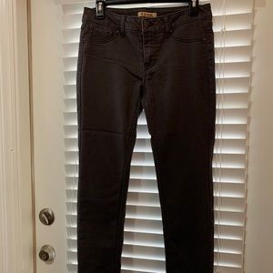 Grey, stretchy, skinny jeggings